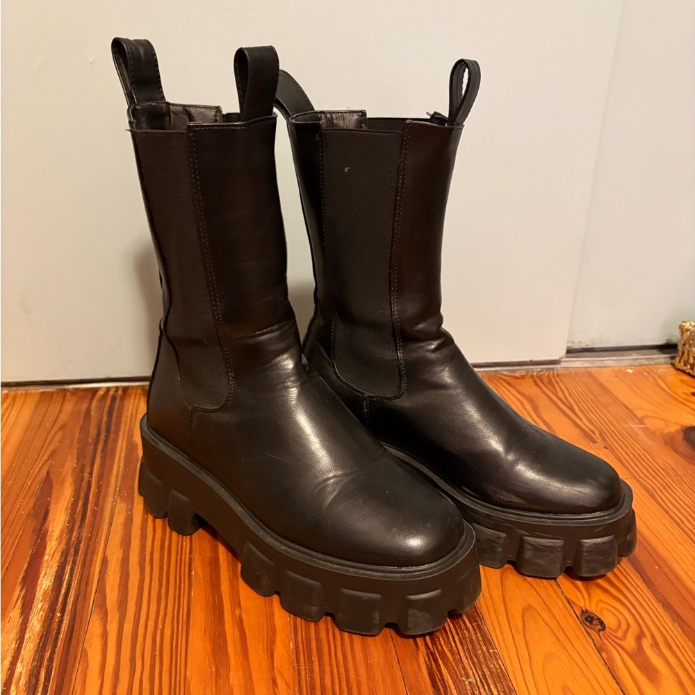 dollskill platform boots - Picture 3 of 7